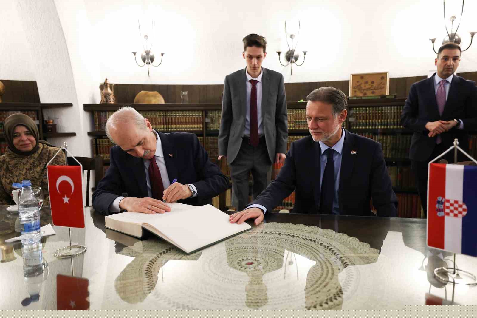 TBMM Başkanı Kurtulmuş: "Gazze soykırımı insanlığın ortak bir ayıbı olarak hepimizin gözü önündedir"
