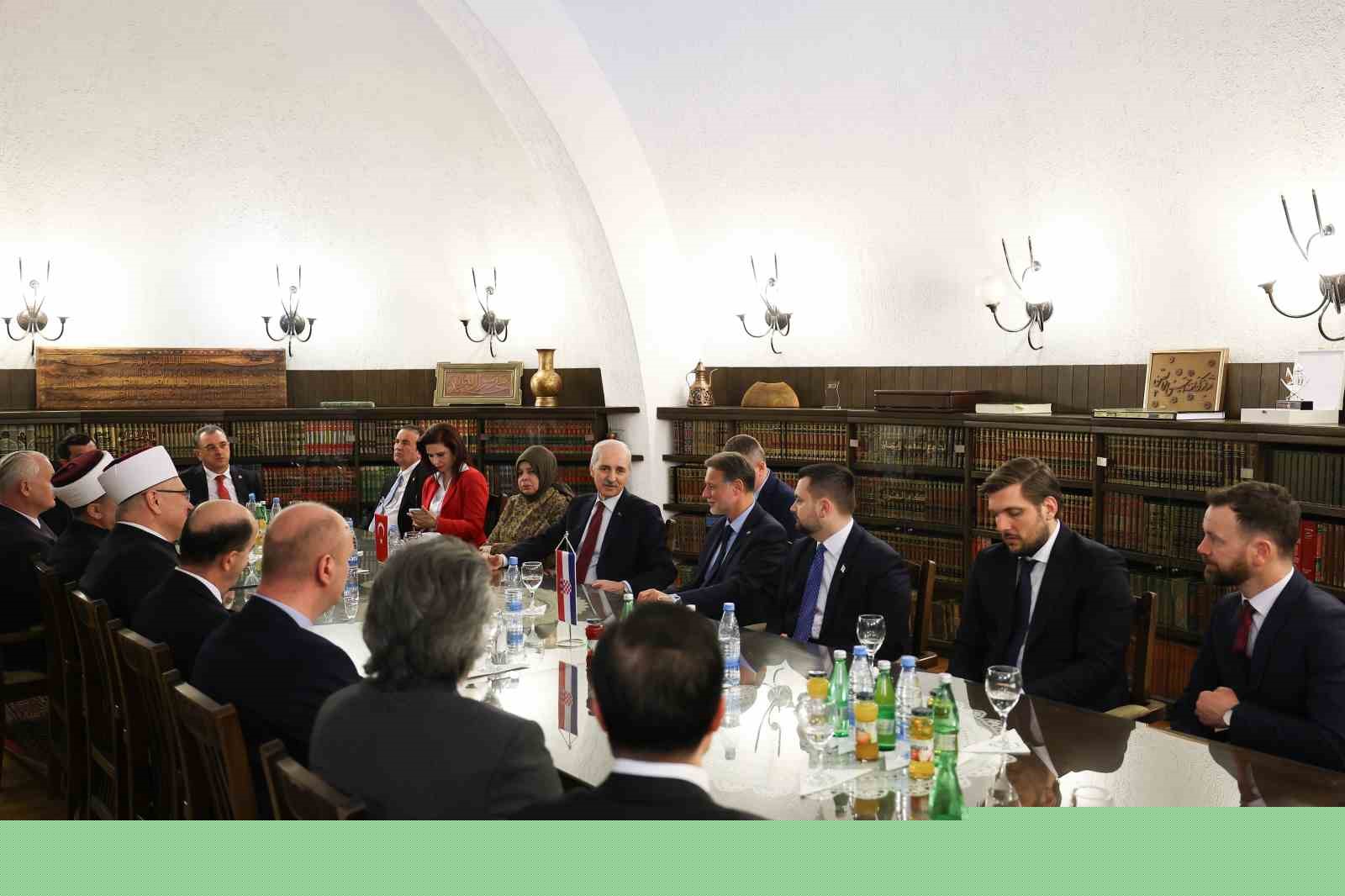 TBMM Başkanı Kurtulmuş: "Gazze soykırımı insanlığın ortak bir ayıbı olarak hepimizin gözü önündedir"
