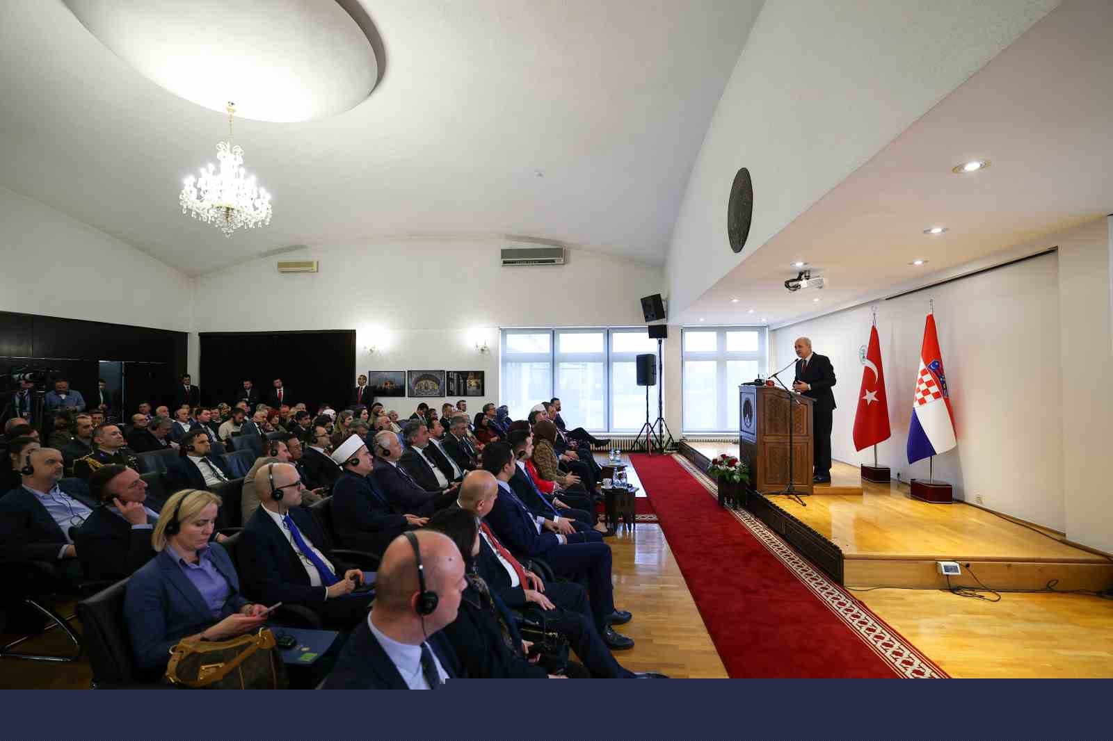 TBMM Başkanı Kurtulmuş: "Gazze soykırımı insanlığın ortak bir ayıbı olarak hepimizin gözü önündedir"
