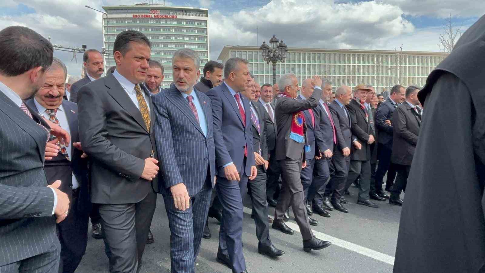 TBMM Başkanı Kurtulmuş: "Gerçekten bu istiklal madalyasının Trabzon’umuza da fevkalade yakıştığını bir kere daha ifade etmek istiyorum"
