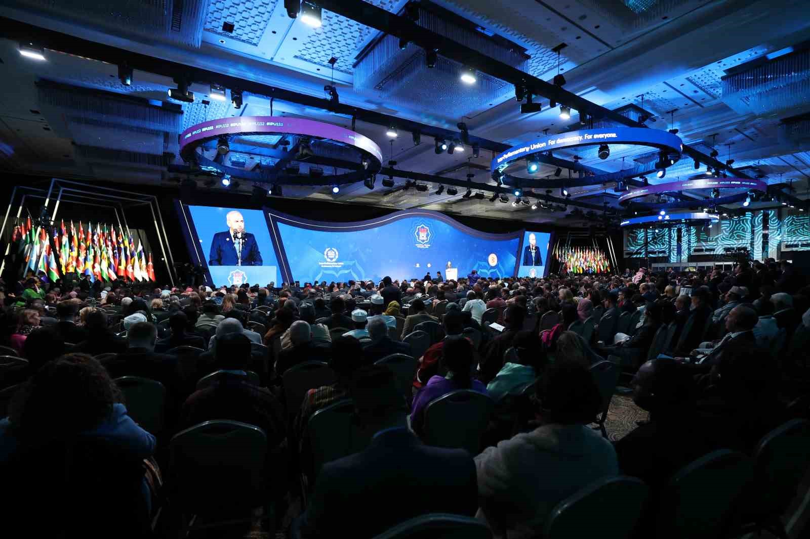 TBMM Başkanı Kurtulmuş: "İsrail’in Birleşmiş Milletler üyeliği mutlaka askıya alınmalı"
TBMM Başkanı Kurtulmuş: "İsrail’in Birleşmiş Milletler üyeliği mutlaka askıya alınmalı"