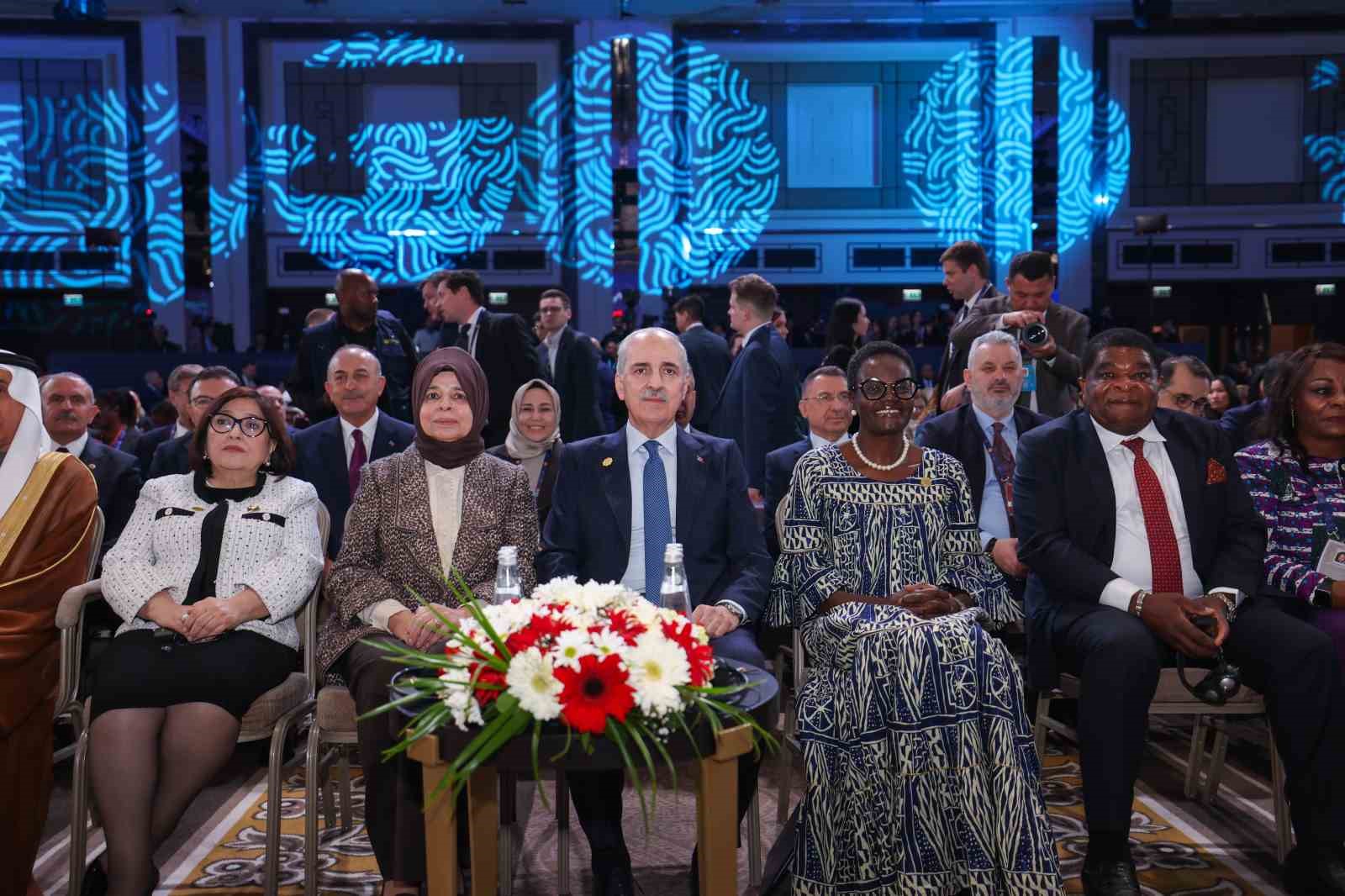 TBMM Başkanı Kurtulmuş: "İsrail’in Birleşmiş Milletler üyeliği mutlaka askıya alınmalı"
TBMM Başkanı Kurtulmuş: "İsrail’in Birleşmiş Milletler üyeliği mutlaka askıya alınmalı"