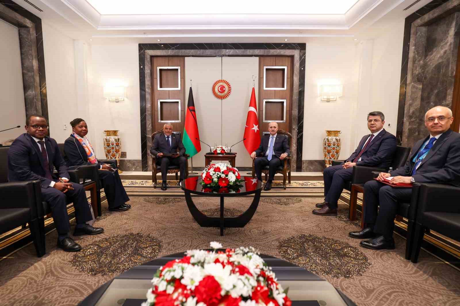 TBMM Başkanı Kurtulmuş, Malavi Ulusal Meclisi Başkanı Suleman ile görüştü
