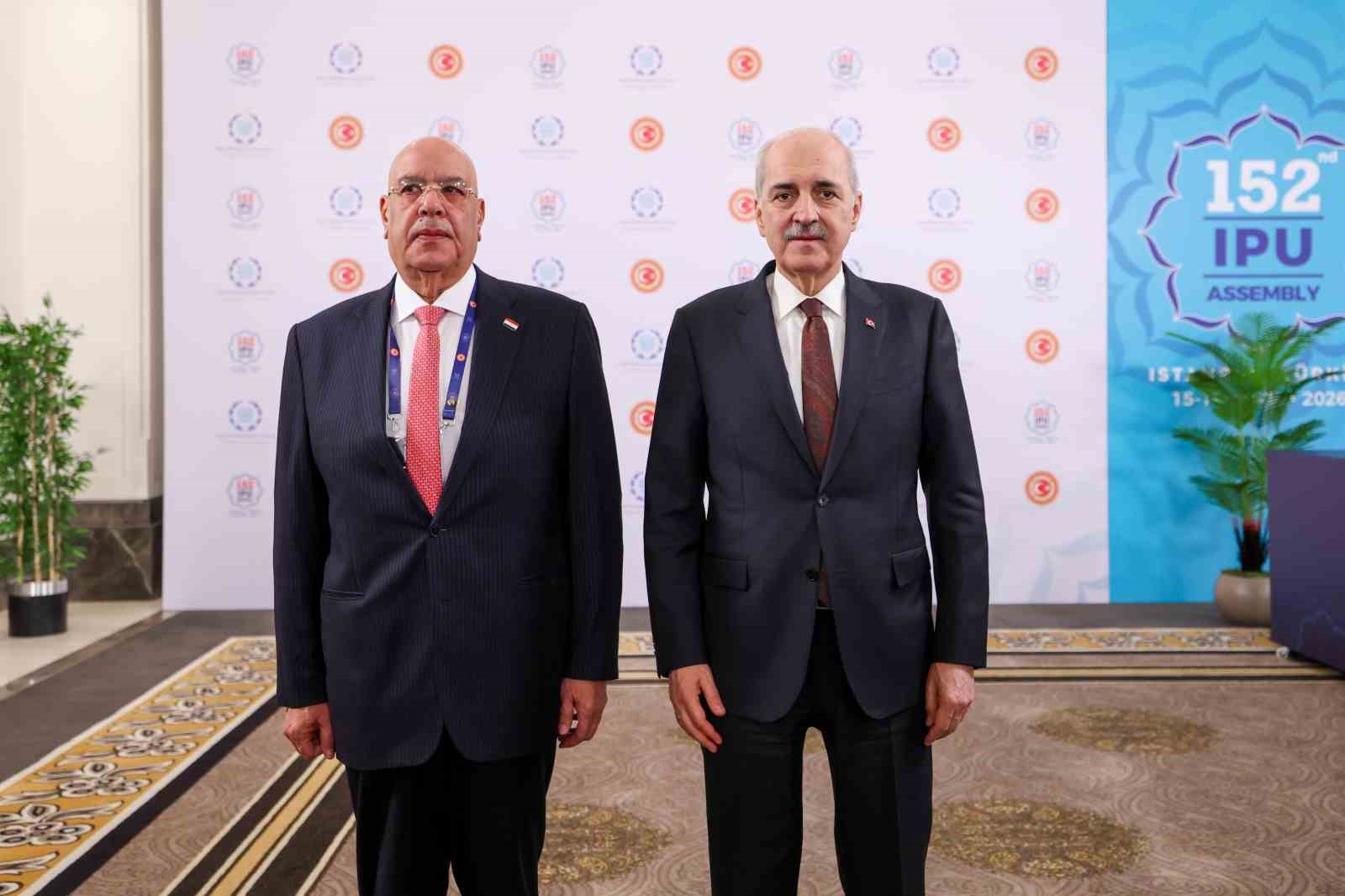 TBMM Başkanı Kurtulmuş, Mısır Temsilciler Meclisi Başkanı Badawy ile görüştü
TBMM Başkanı Kurtulmuş, Mısır Temsilciler Meclisi Başkanı Badawy ile görüştü