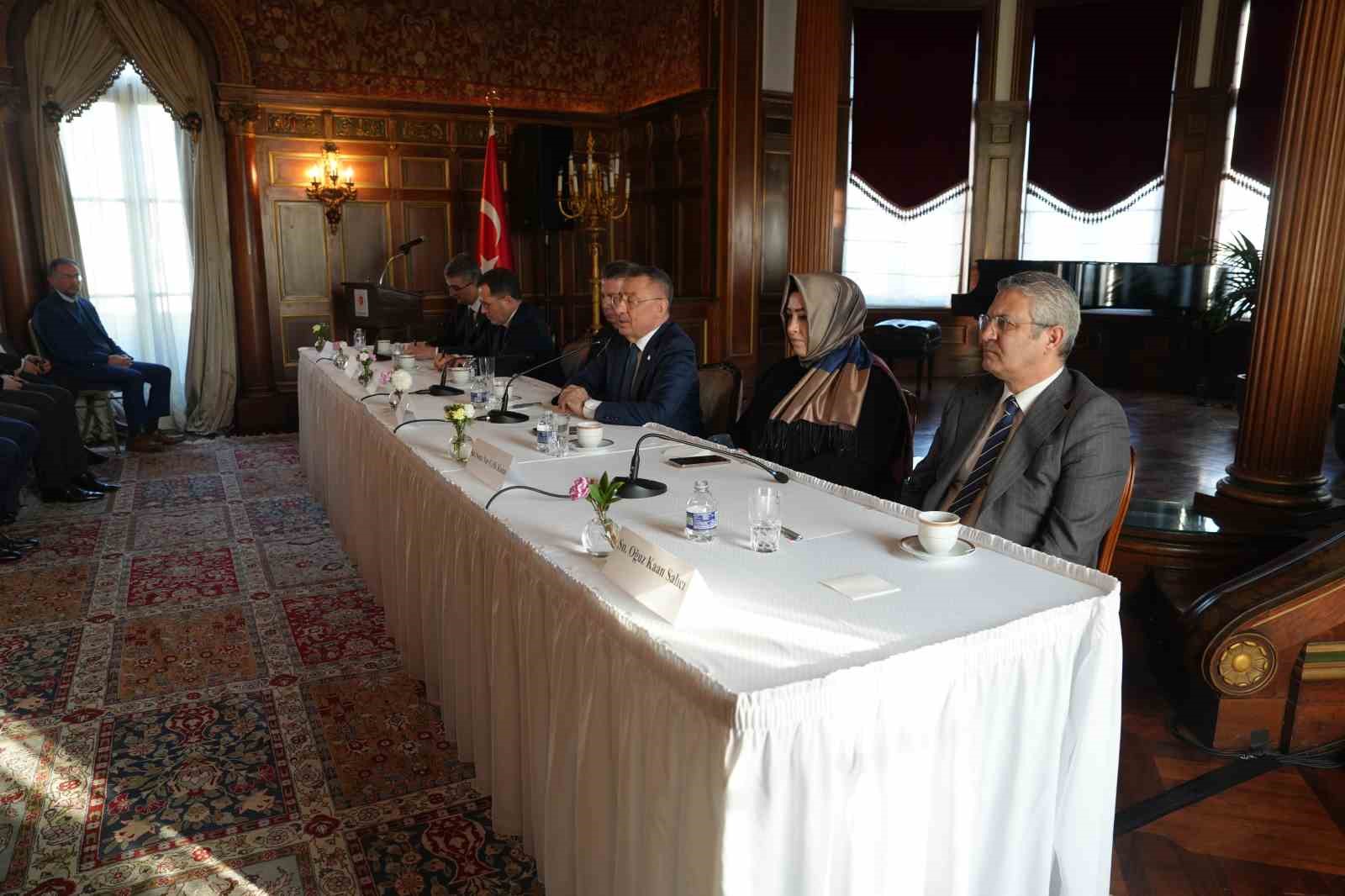 TBMM Dışişleri Komisyonu heyeti, ABD’de Türklerle buluştu
