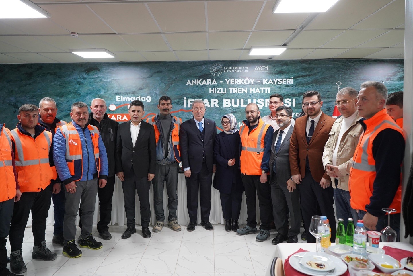 TBMM Milli Savunma Komisyonu Başkanı Akar: "Türkiye’de çok ciddi bir kalkınma hareketi var"
TBMM Milli Savunma Komisyonu Başkanı Akar: "Türkiye’de çok ciddi bir kalkınma hareketi var"