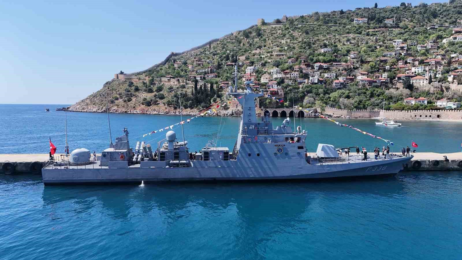 TCG BORA Alanya’da ziyarete açıldı

