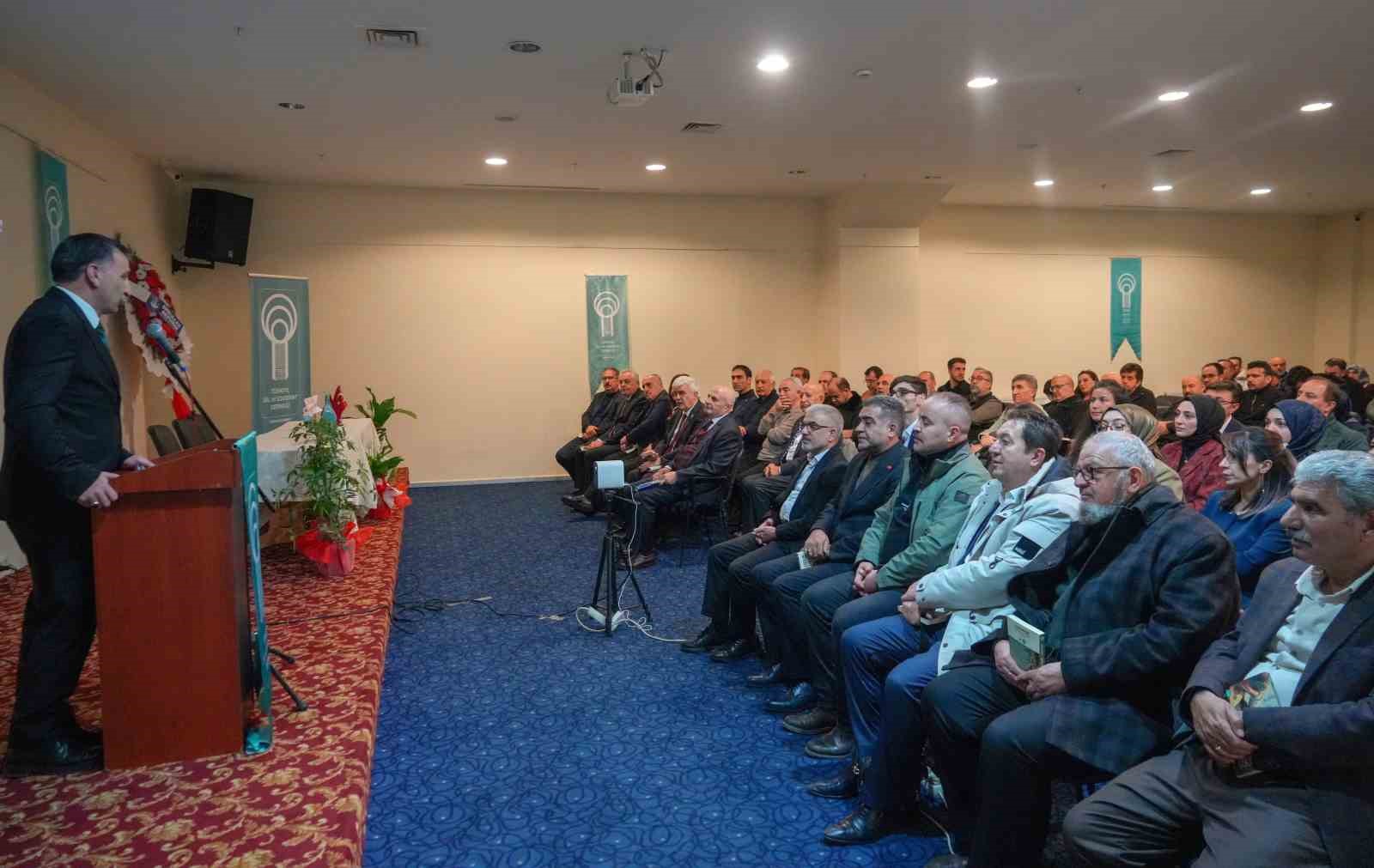TDED Erzurum Şubesi’nde Murat Ertaş yeniden başkan
TDED Erzurum Şubesi’nde Murat Ertaş yeniden başkan