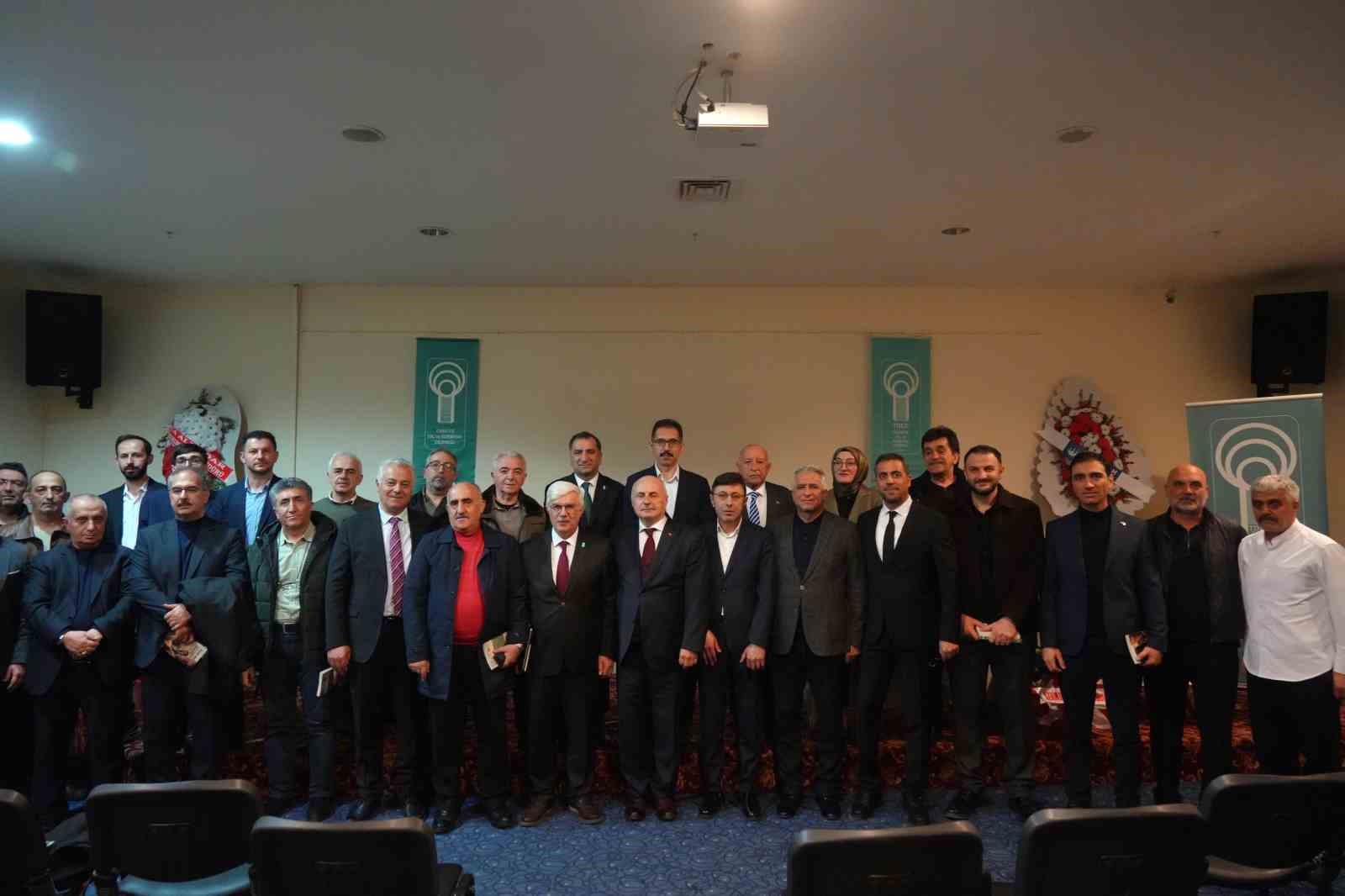 TDED Erzurum Şubesi’nde Murat Ertaş yeniden başkan
TDED Erzurum Şubesi’nde Murat Ertaş yeniden başkan