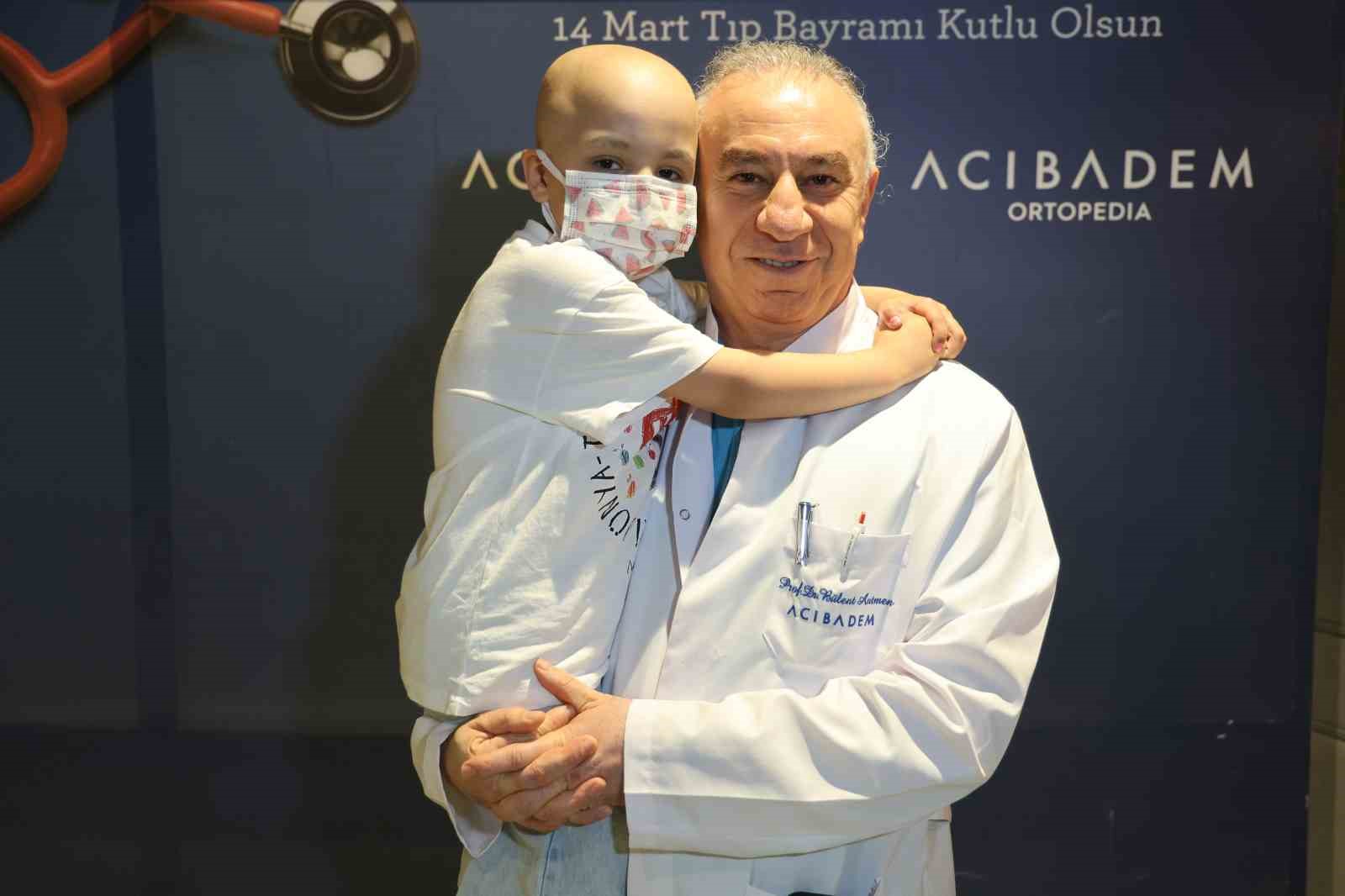 Tedaviye, ‘Sinema’ molası
