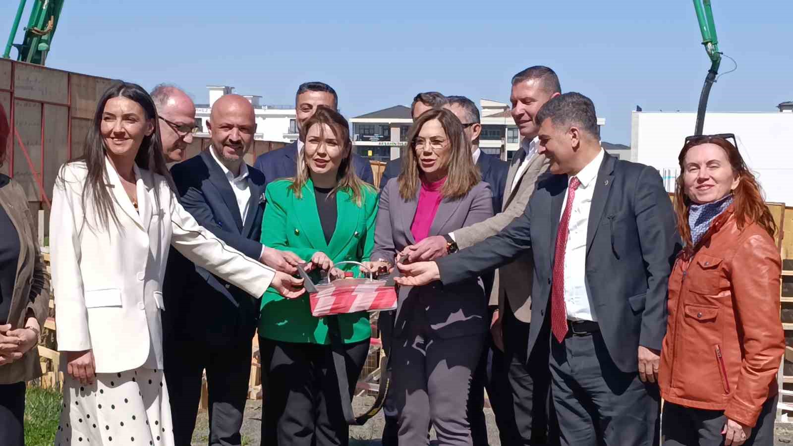 ’Tek Çocuk Yuvamız Süleymanpaşa Gündüz Bakımevi’nin temeli atıldı
