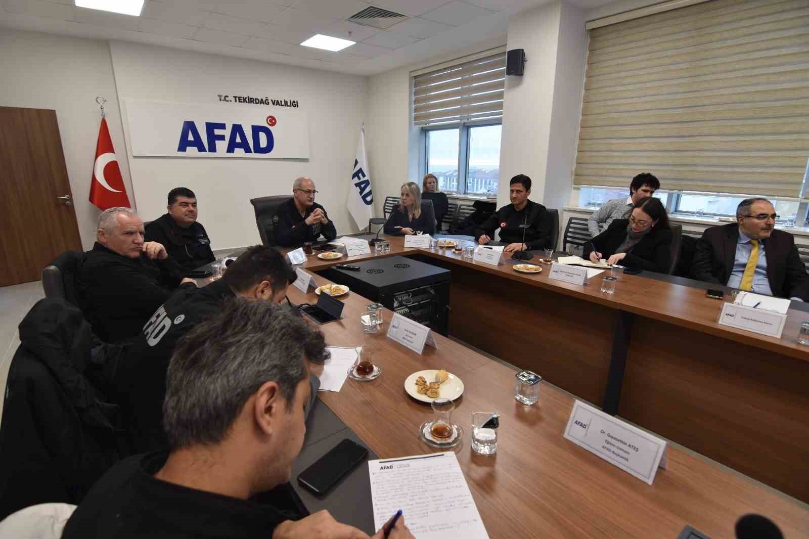 Tekirdağ AFAD’da Trakya belediyeleriyle afet riskleri değerlendirmesi
