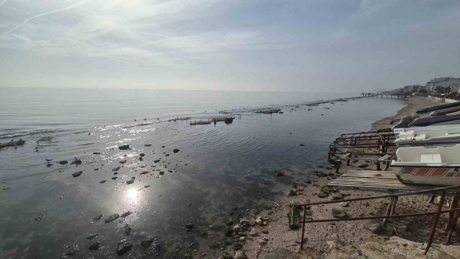 Tekirdağ deniz çekildi ’Kral yolu’ ortaya çıktı
