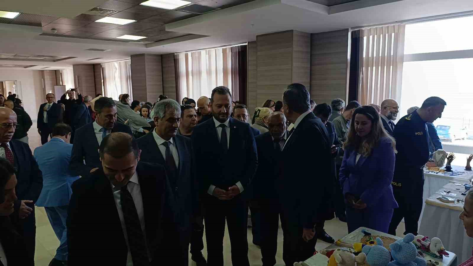 Tekirdağ’da "8 Nisan Dünya Romanlar Günü" etkinliği
Tekirdağ’da "8 Nisan Dünya Romanlar Günü" etkinliği