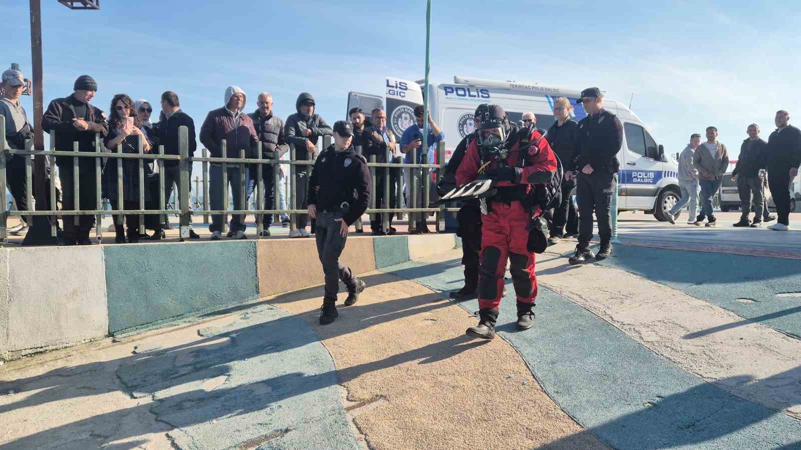 Tekirdağ’da denizde temizlik
