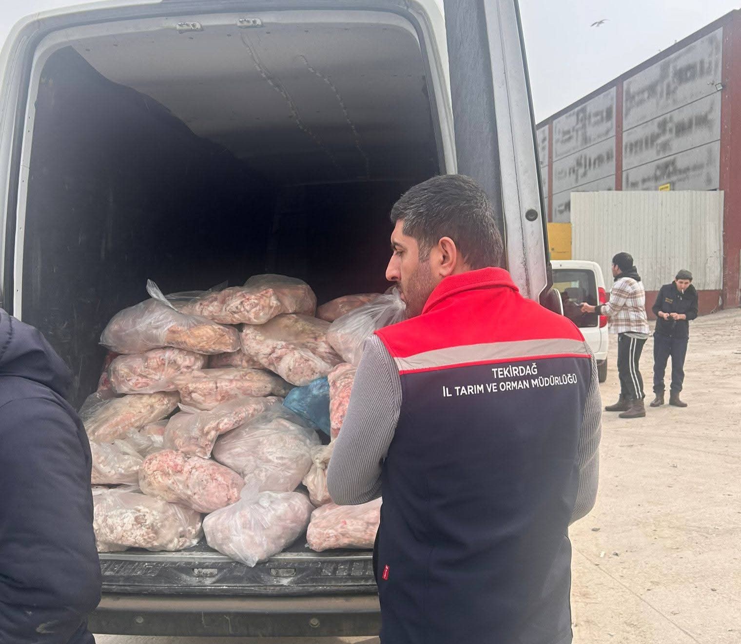 Tekirdağ’da etiketsiz 2 bin 800 kilogram hayvansal ürün imha edildi
