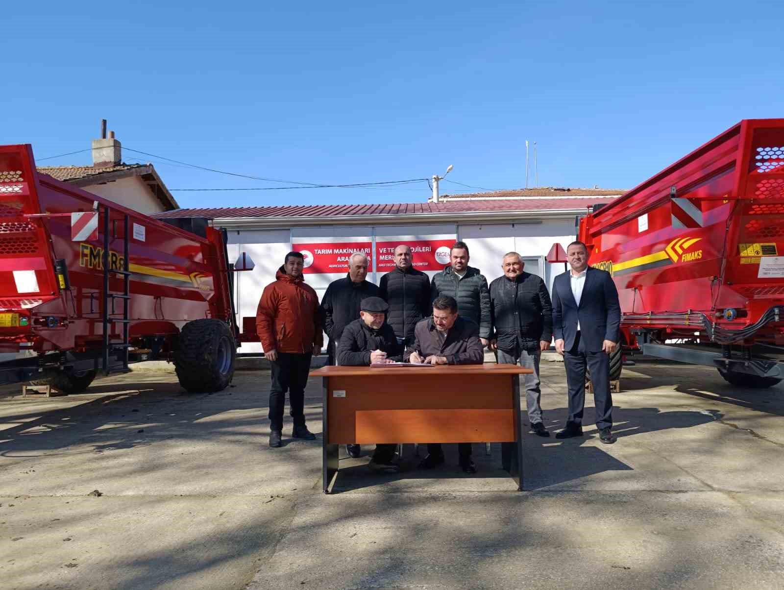 Tekirdağ’da üreticilere iklim dostu destek: 2 adet hayvan gübresi dağıtma römorku hizmete sunuldu
