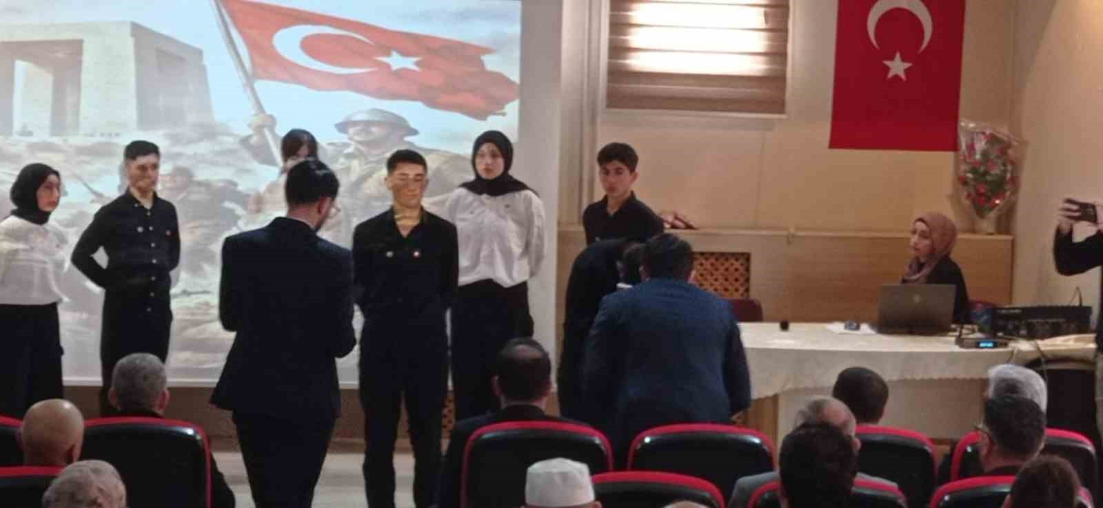 Tekman’da Çanakkale Zaferi’nin 111’nci yıldönümü töreni
