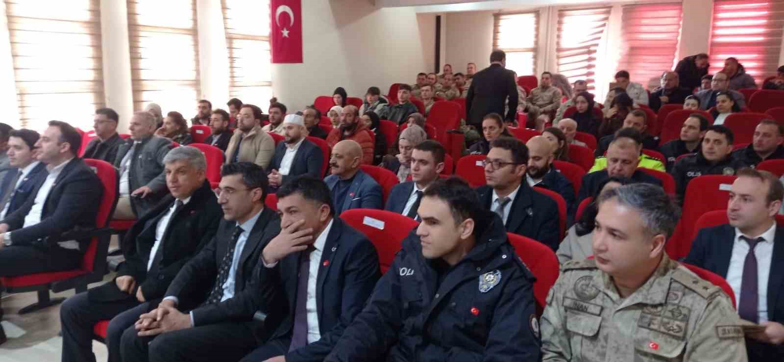 Tekman’da Çanakkale Zaferi’nin 111’nci yıldönümü töreni
