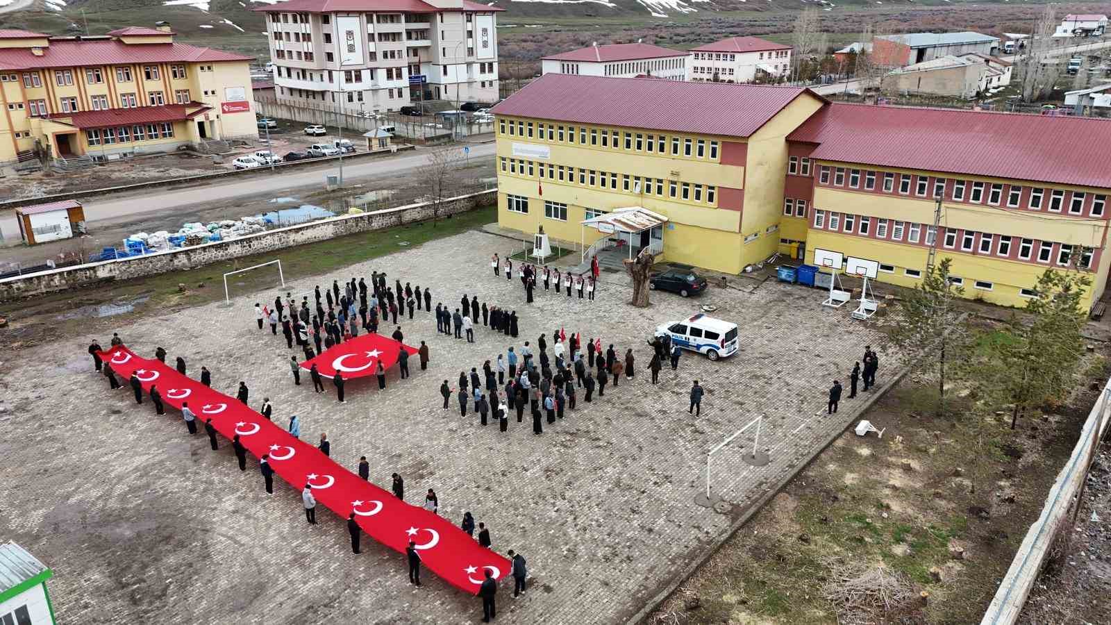 Tekman’da duygu dolu anma
