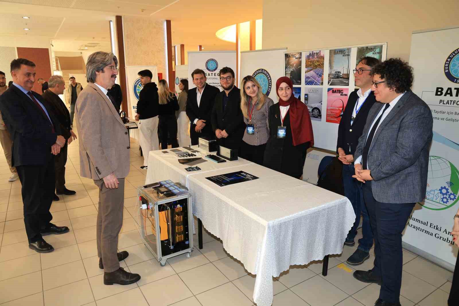 Teknoloji Fuarı’nda sektör temsilcileri öğrencilerle buluştu
