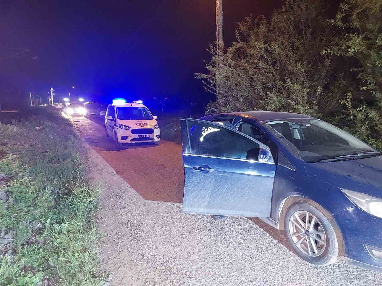 Telefon alışverişinden kalan 24 bin TL alacaklarını almaya giden kardeşler mermilerin hedefi oldu
