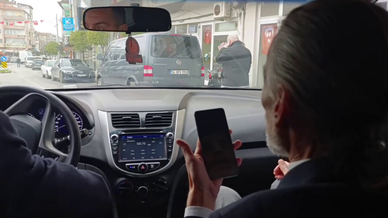 Telefonda başladı, sahilde bitti: Cinnet anlarında film gibi ikna operasyonu
