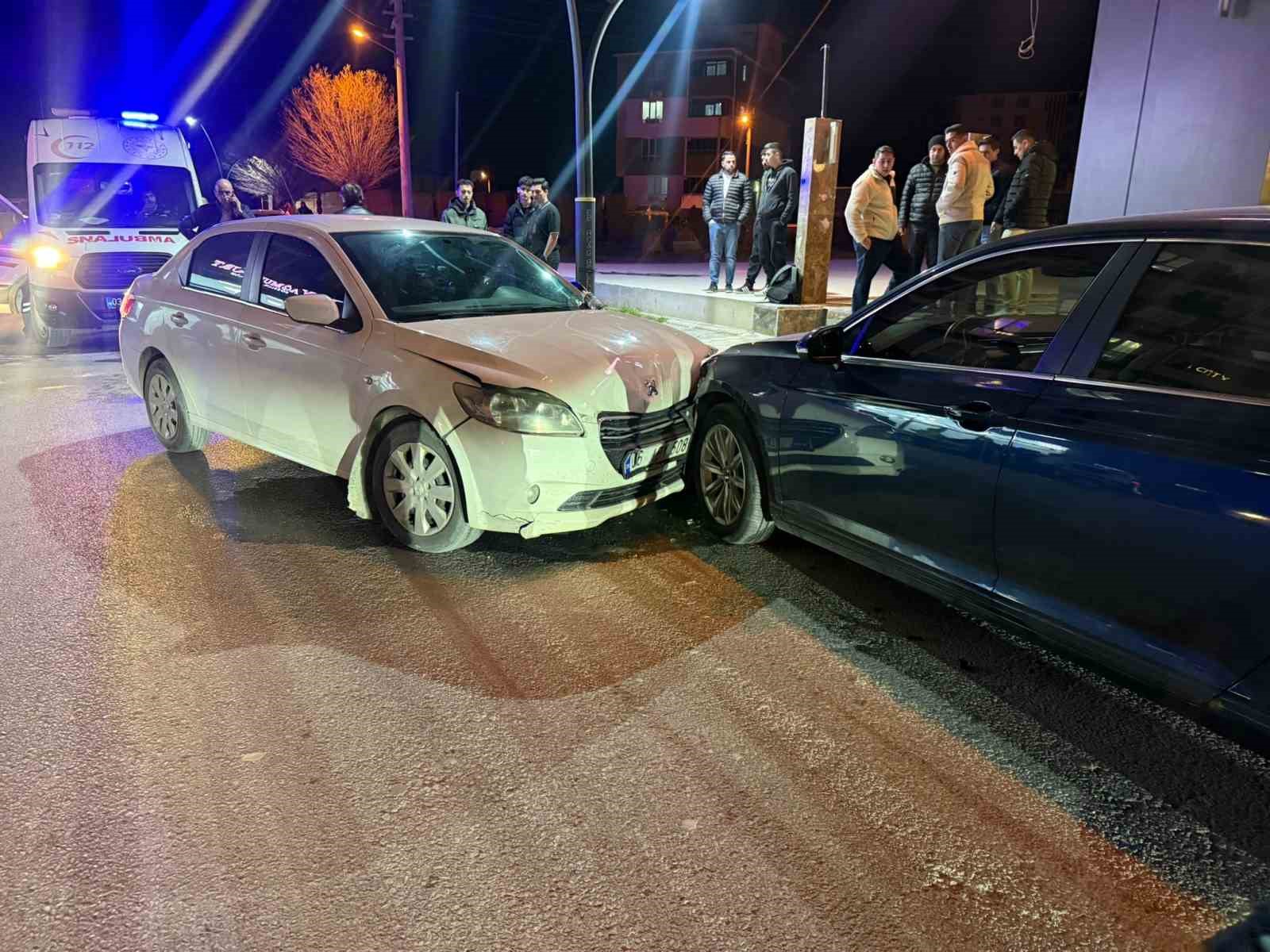 Telefonda konuşurken ölümle burun buruna geldi
