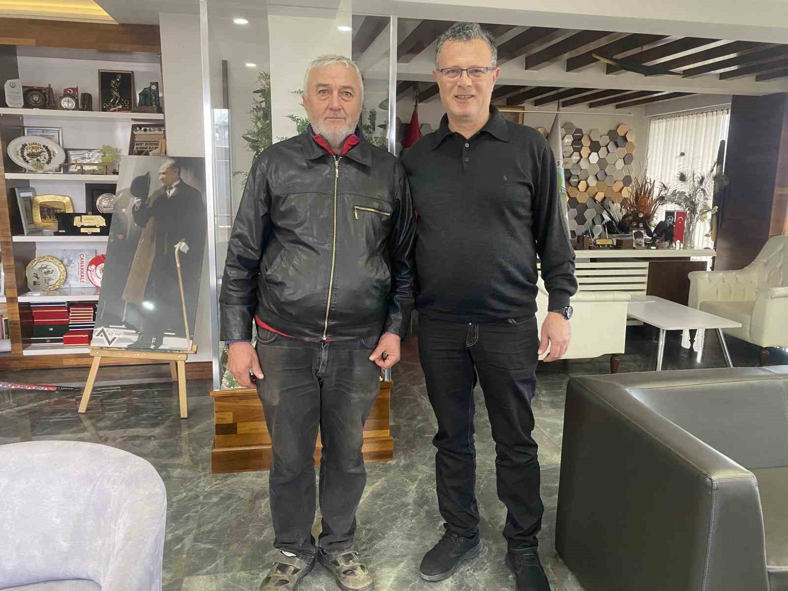 Temizlik işçisinden alkışlanacak hareket
Temizlik işçisinden alkışlanacak hareket