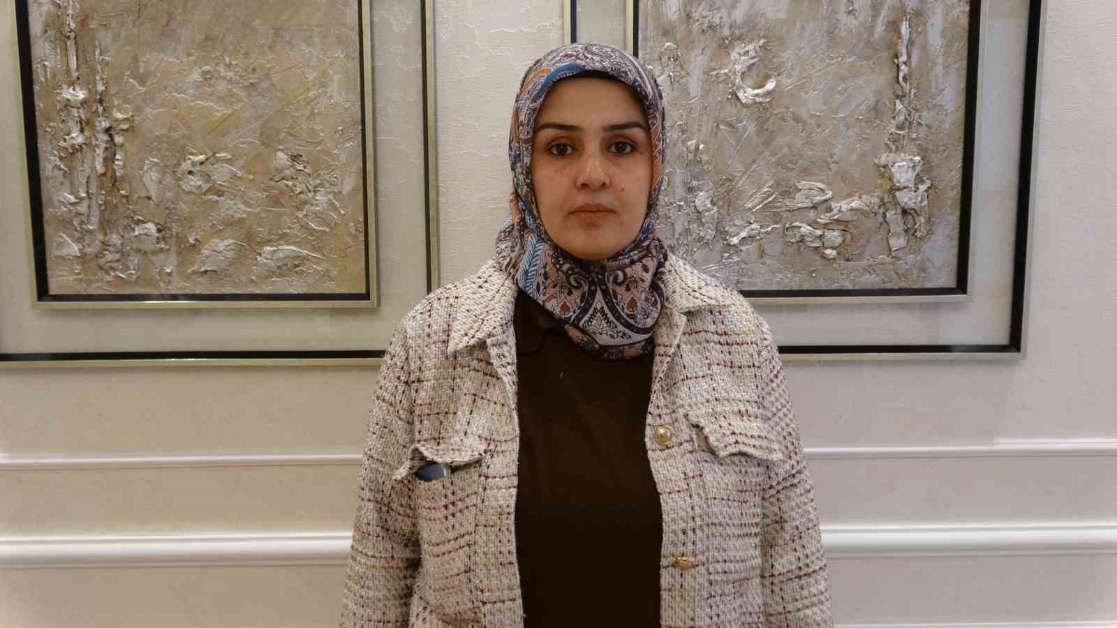 Temizlikçiydi patron oldu, 20 kadına istihdam sağladı
Temizlikçiydi patron oldu, 20 kadına istihdam sağladı