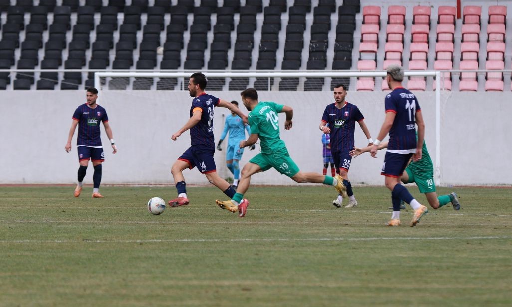 Tepecikspor zirve takibini bırakmıyor
Tepecikspor zirve takibini bırakmıyor