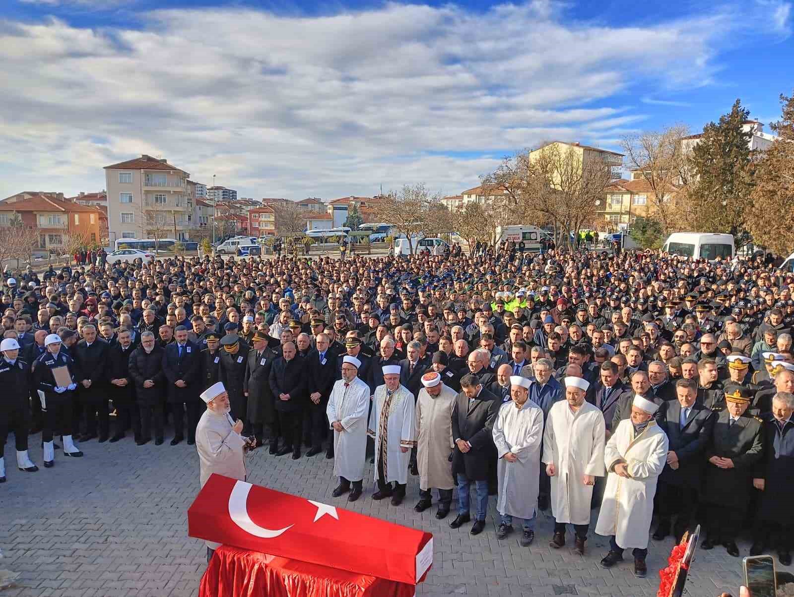 Teröristlerle çıkan çatışmada şehit olan Yasin Koçyiğit, Ankara’da son yolculuğuna uğurlandı
