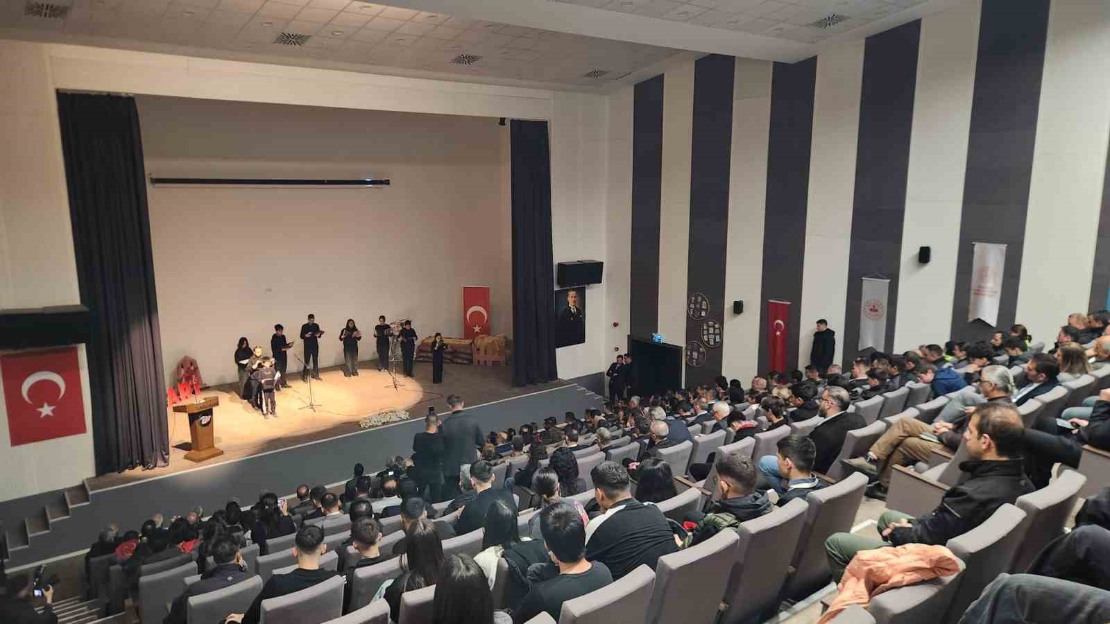 Terörsüz Türkiye süreciyle 30 yıl sonra aynı noktada 18 Mart töreni
