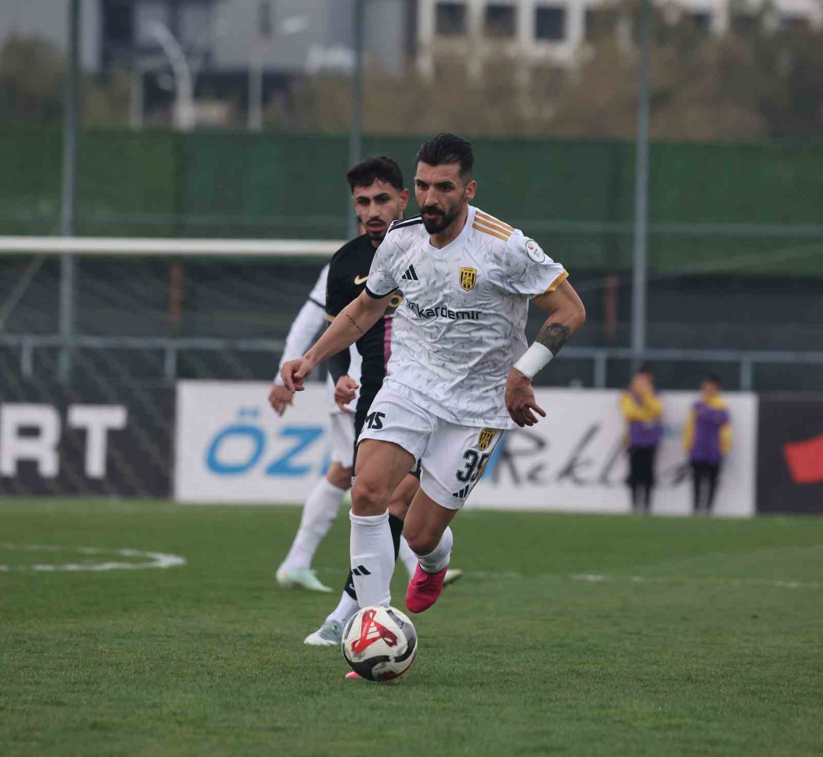TFF 2. Lig: Aliağa FK: 1 - Isparta 32 Spor: 5
