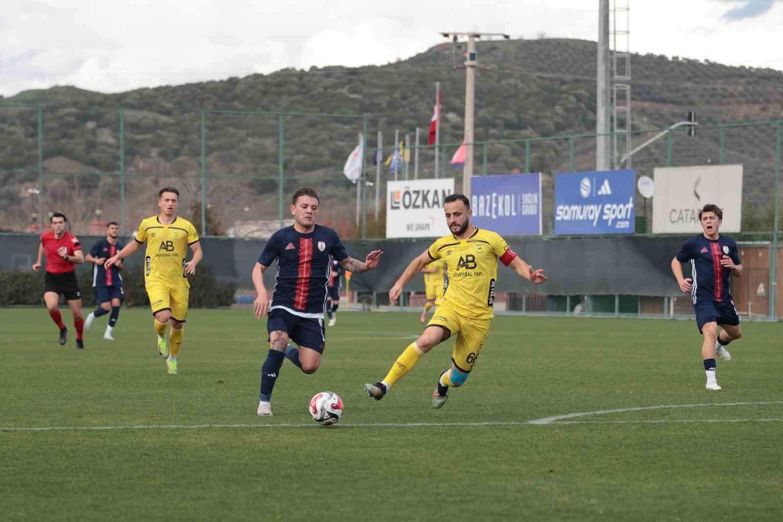 TFF 2. Lig: Altınordu: 0 - Adana 01 Futbol Kulübü: 3
