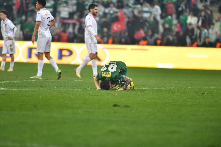 TFF 2. Lig: Bursaspor: 3 - Yeni Mersin İdman Yurdu: 0
