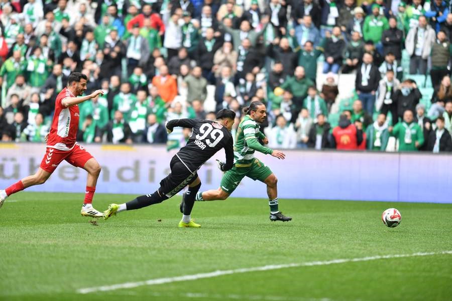TFF 2. Lig: Bursaspor: 6 - 68 Aksaray Belediyespor: 0
