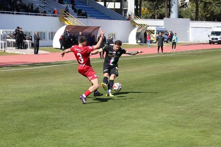 TFF 2. Lig: Isbaş Isparta 32 Spor: 1 - Mardin 1969 Spor: 0
