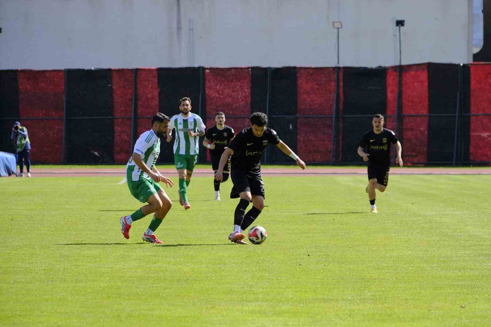 TFF 2. Lig: Kastamonuspor: 0 - Muğlaspor: 3
