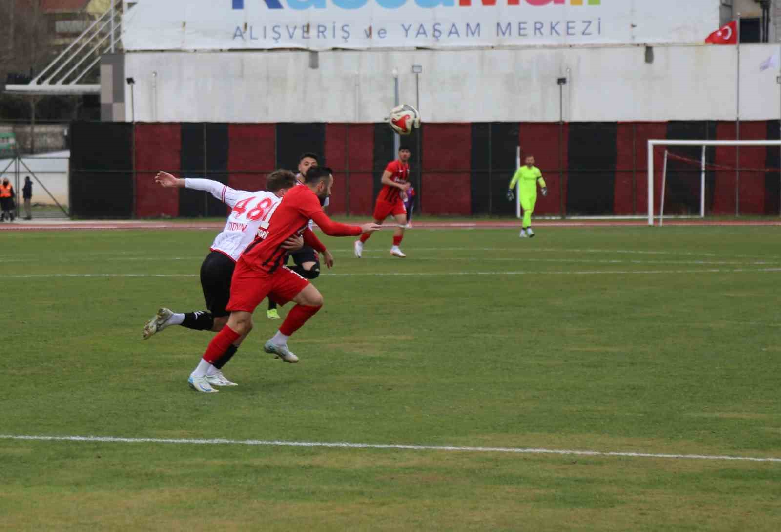 TFF 2. Lig: Kastamonuspor: 1 - 24 Erzincanspor: 0
