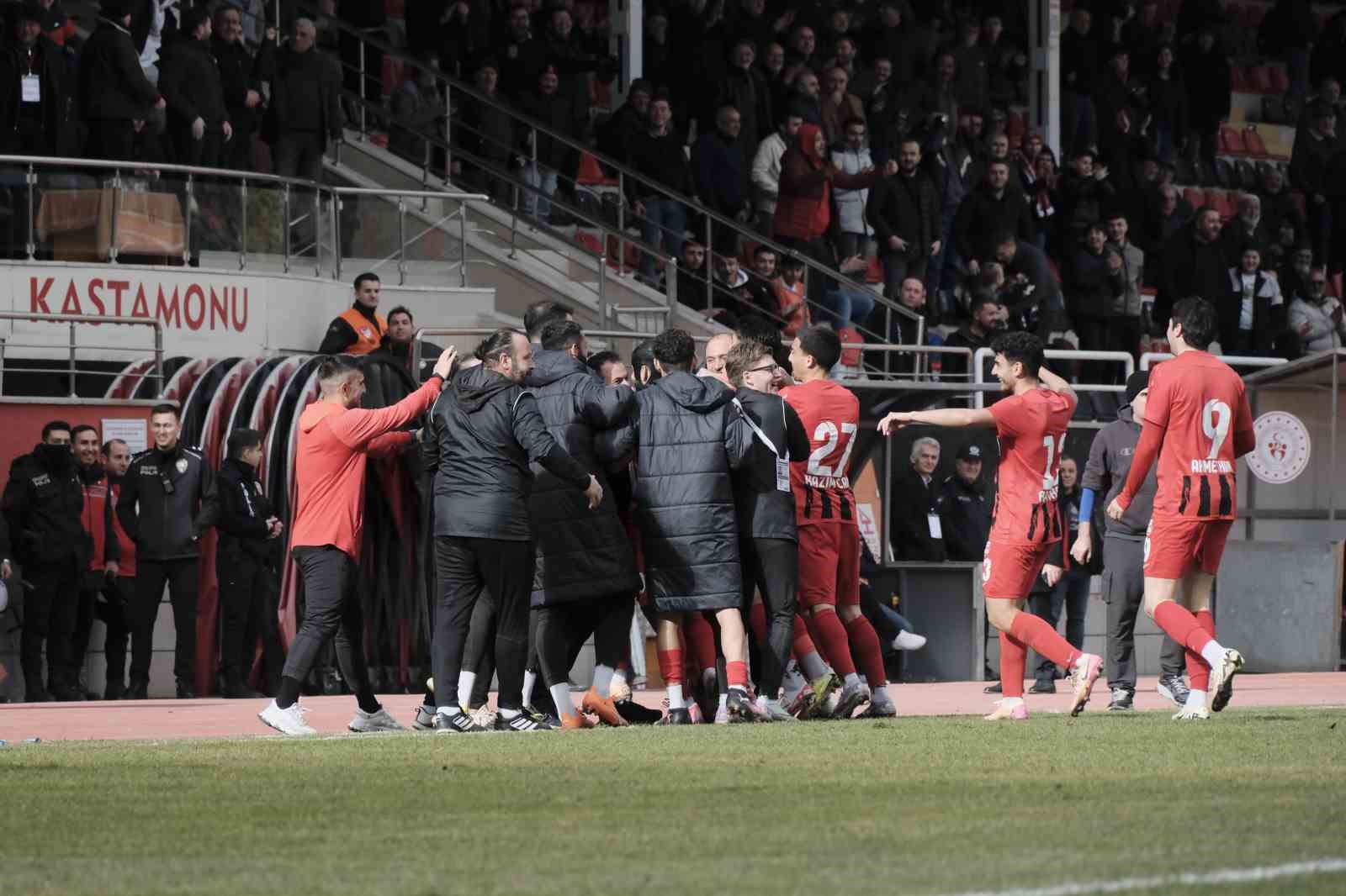 TFF 2. Lig: Kastamonuspor: 1 - Kepezspor: 1
