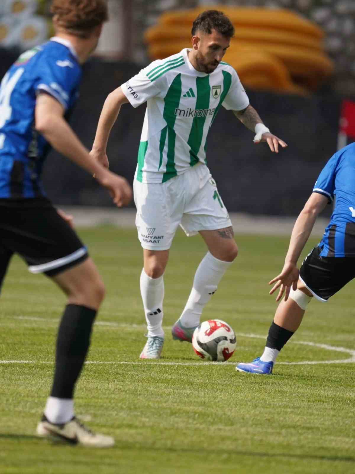 TFF 2. Lig: Muğlaspor: 0 - Karacabey Belediyespor: 3
