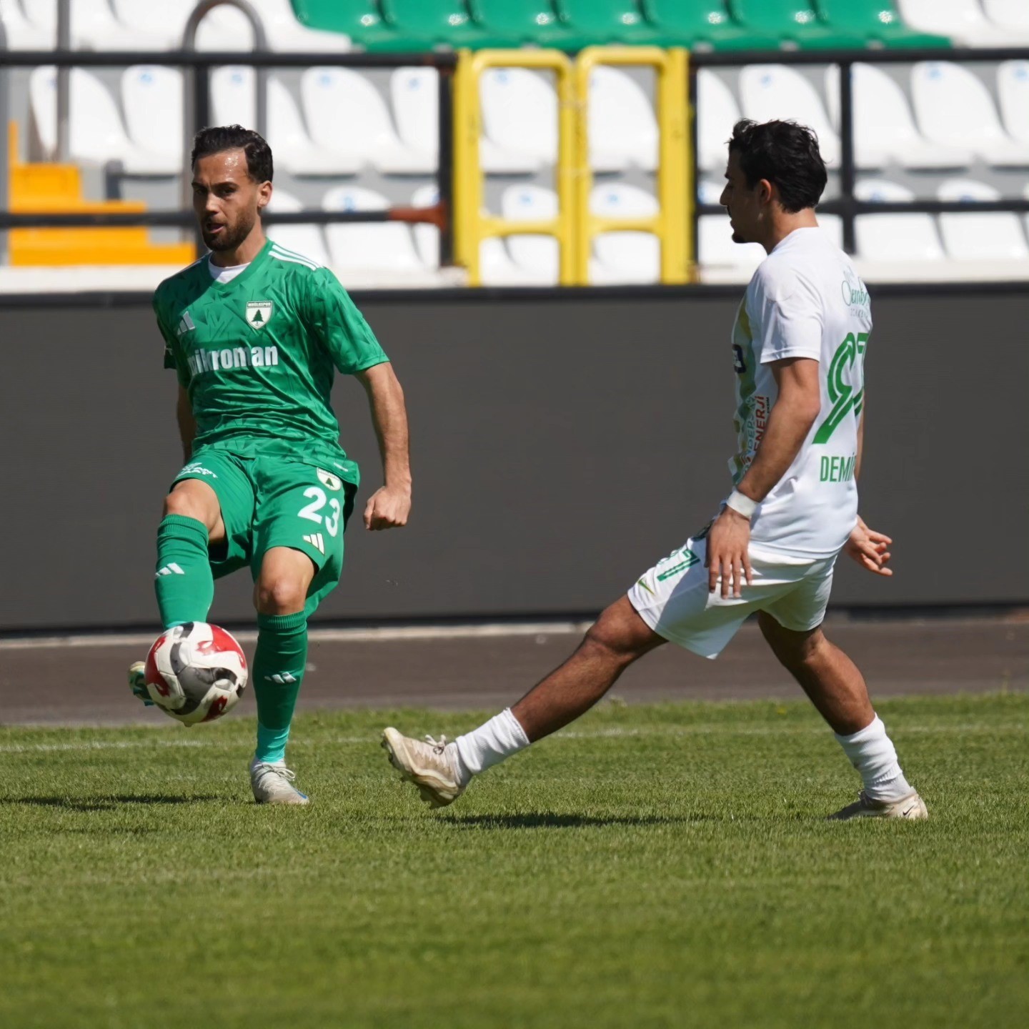 TFF 2. Lig: Muğlaspor:0  - Şanlıurfaspor:0
