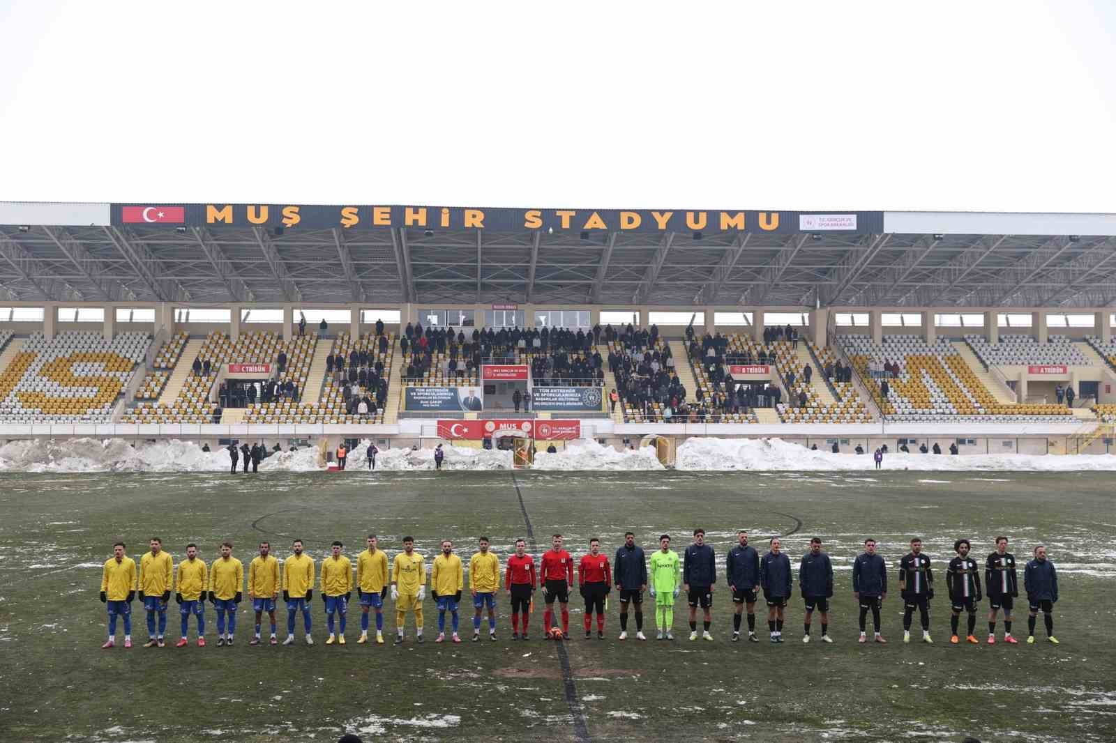 TFF 2. Lig: Muş Spor Kulübü: 3 - Isparta 32 Spor: 1
