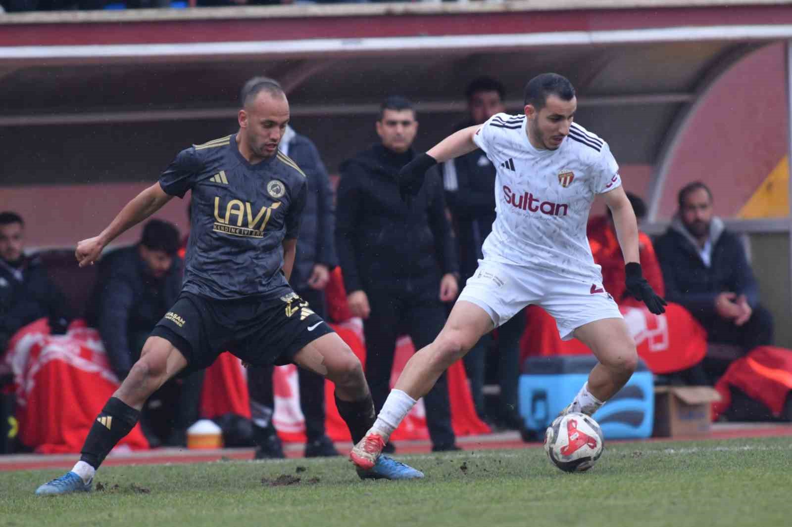 TFF 2. Lig: Sultan Su İnegölspor: 1 - Batman Petrolspor: 1
