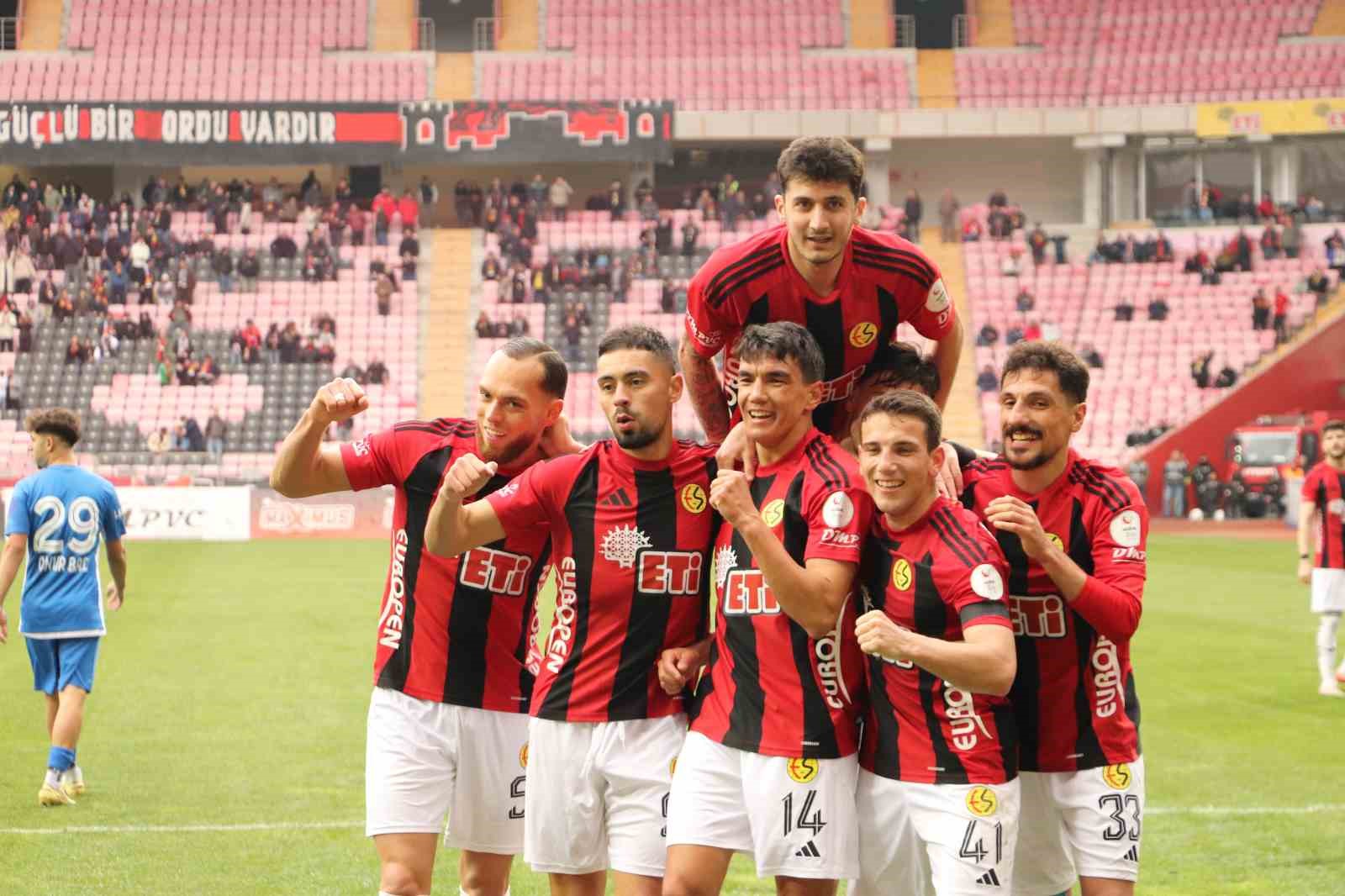 TFF 3. Lig Eskişehirspor: 1 - Alanya 1221: 0
