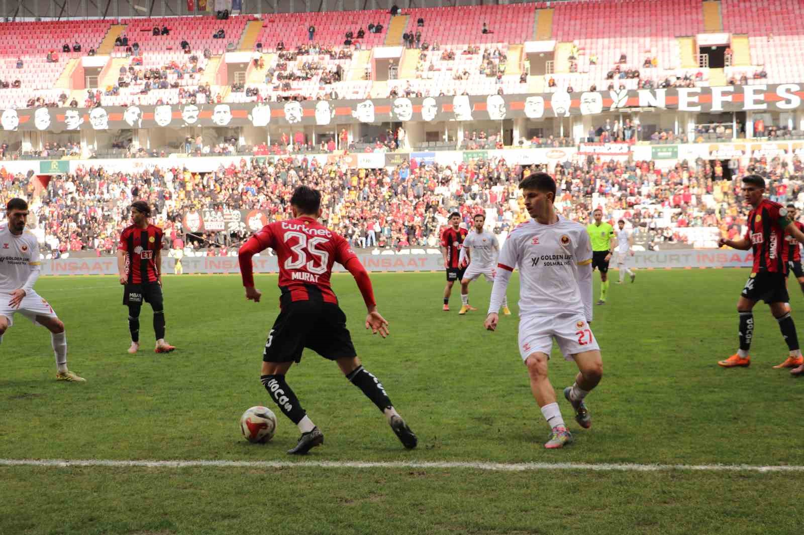 TFF 3. Lig Eskişehirspor: 2 - Tire 2021: 0
