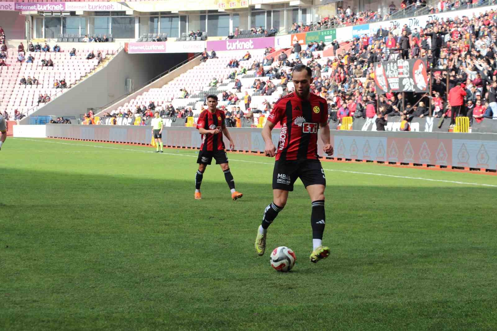 TFF 3. Lig Eskişehirspor: 2 - Tire 2021: 0
