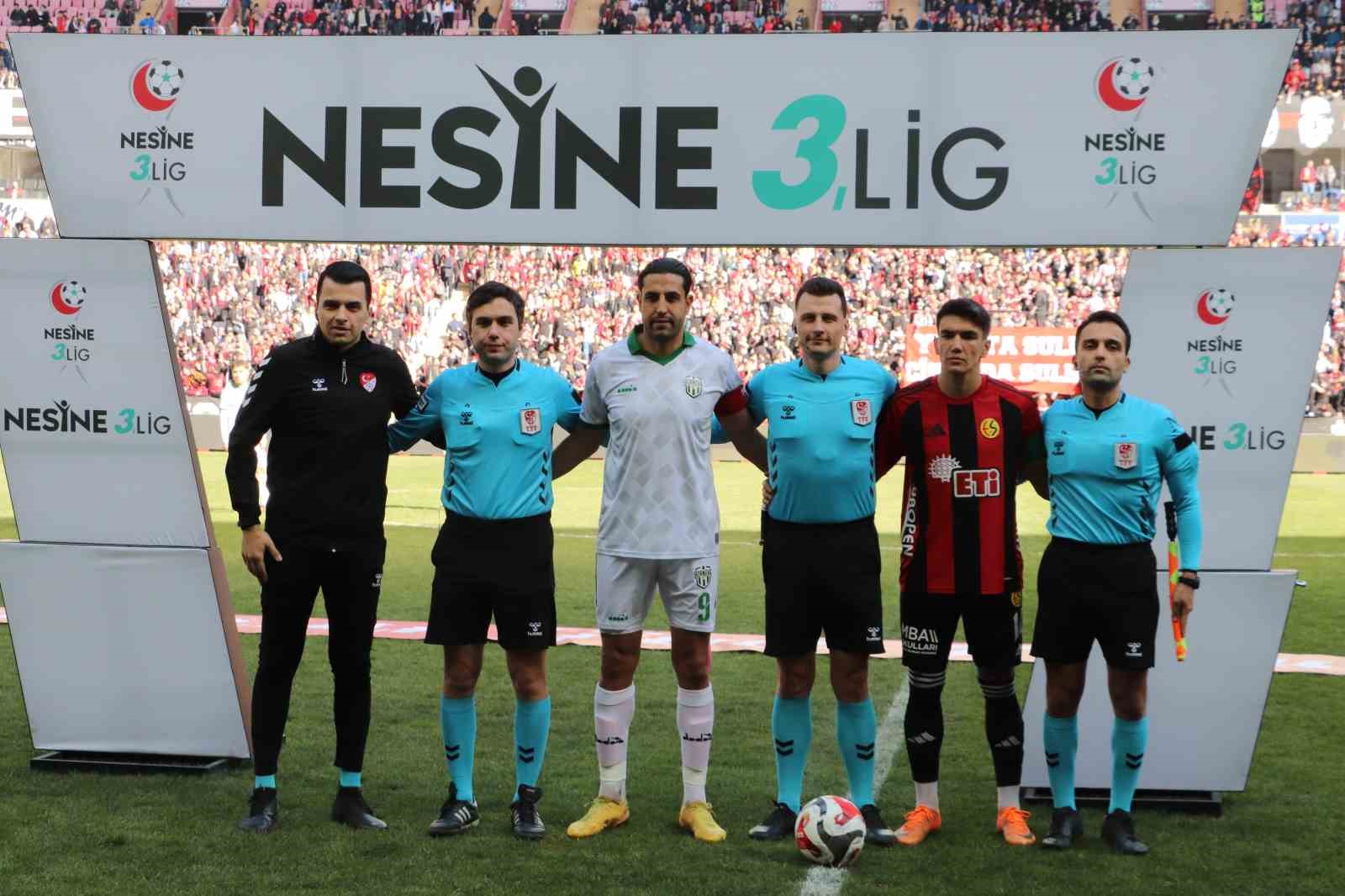 TFF 3. Lig Eskişehirspor: 7 - Bornova 1877 Sportif Yatırımlar: 0

