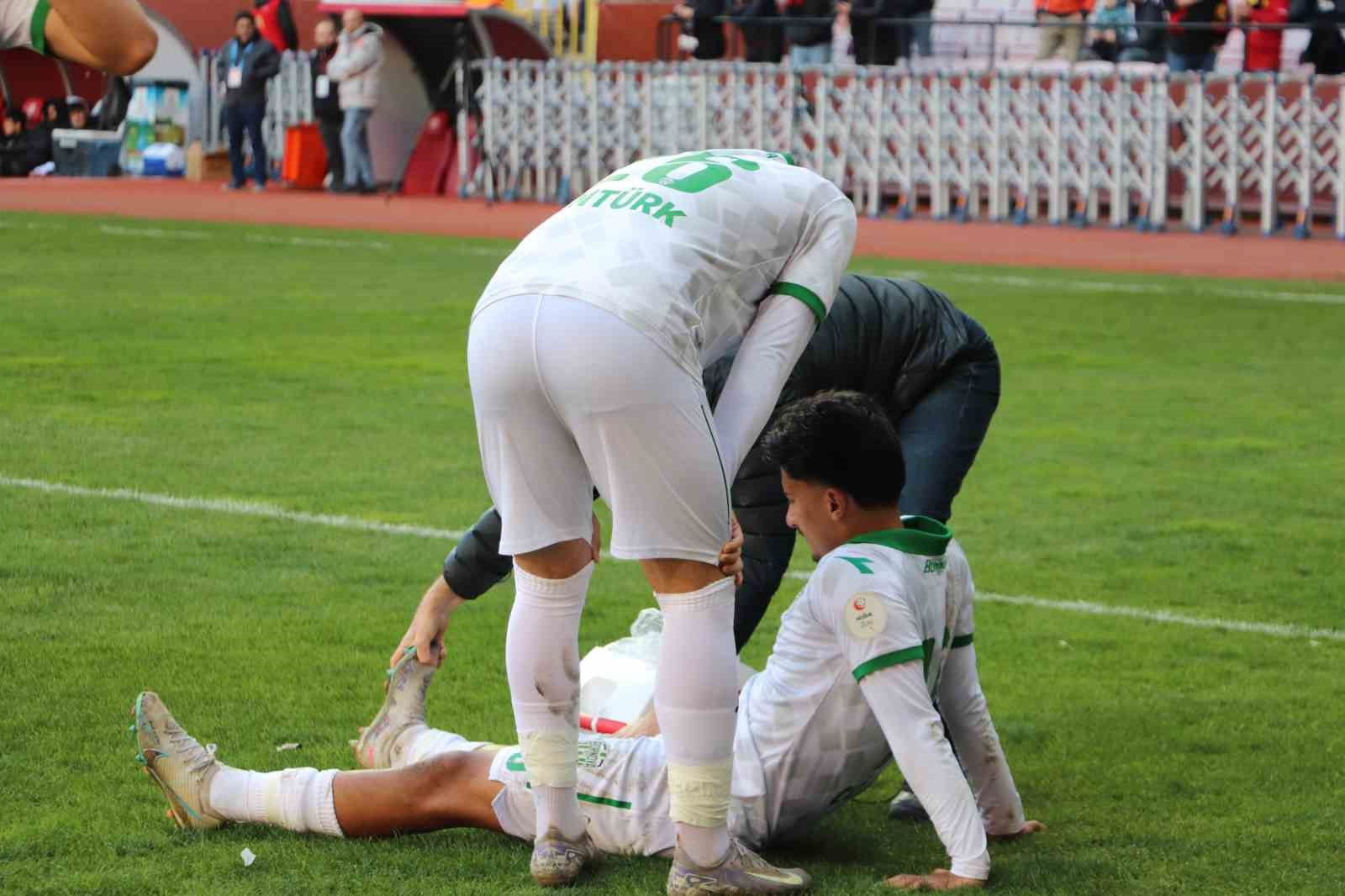 TFF 3. Lig Eskişehirspor: 7 - Bornova 1877 Sportif Yatırımlar: 0
